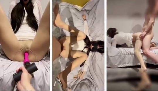 【女神母G调教极品反差】肉棒套上女神丝袜操她，丝袜塞逼拽出来拳脚隔丝袜啪啪，别人眼中的女神金主的骚母狗(2V)1